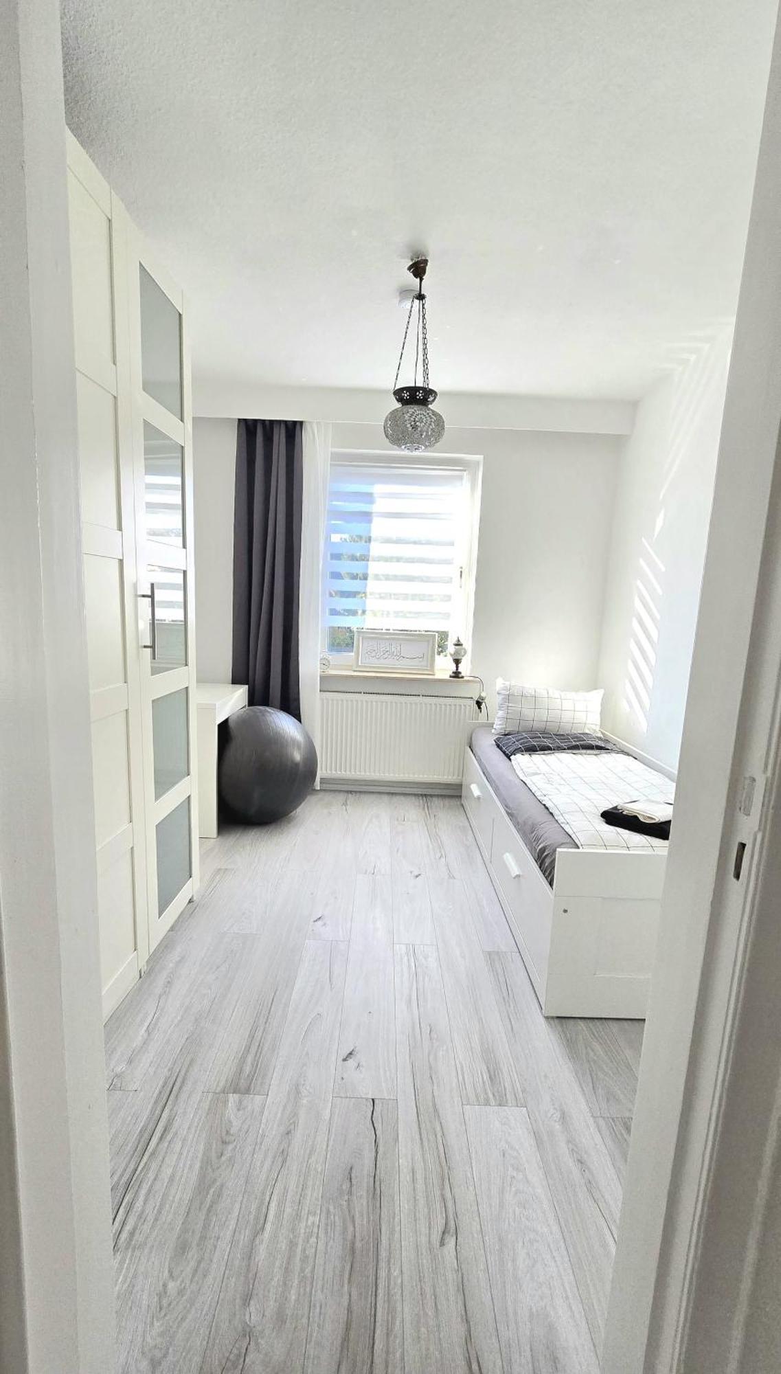 Schoene 3-Zimmer Wohnung In Hemelingen Bremen Exteriör bild